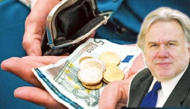 Αντισυνταγματικές «βόμβες» στον νόμο Κατρούγκαλου